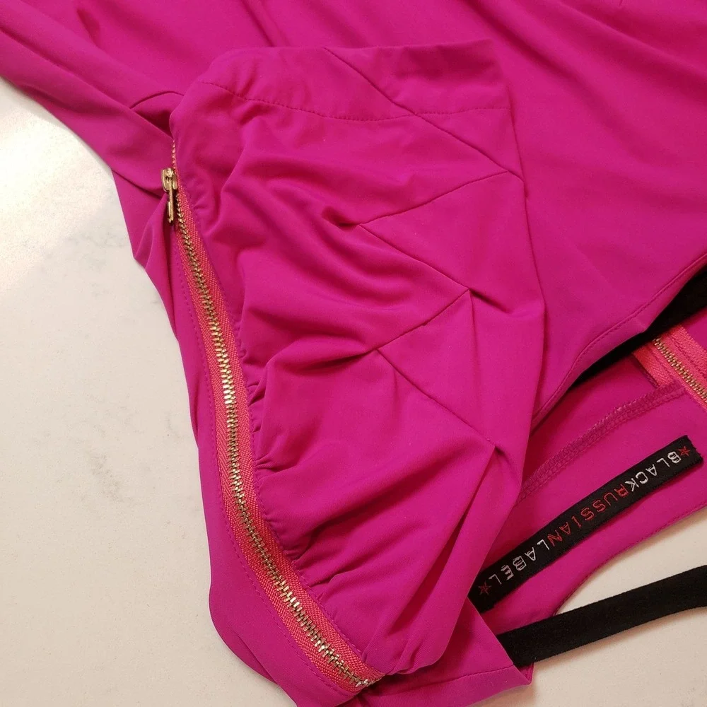 Black Russian hot pink dress size Medium removable sleeves Knee Length‎